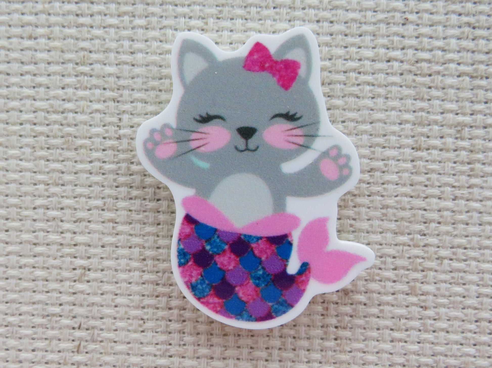 First view of Mermaid Kitty Needle Minder.