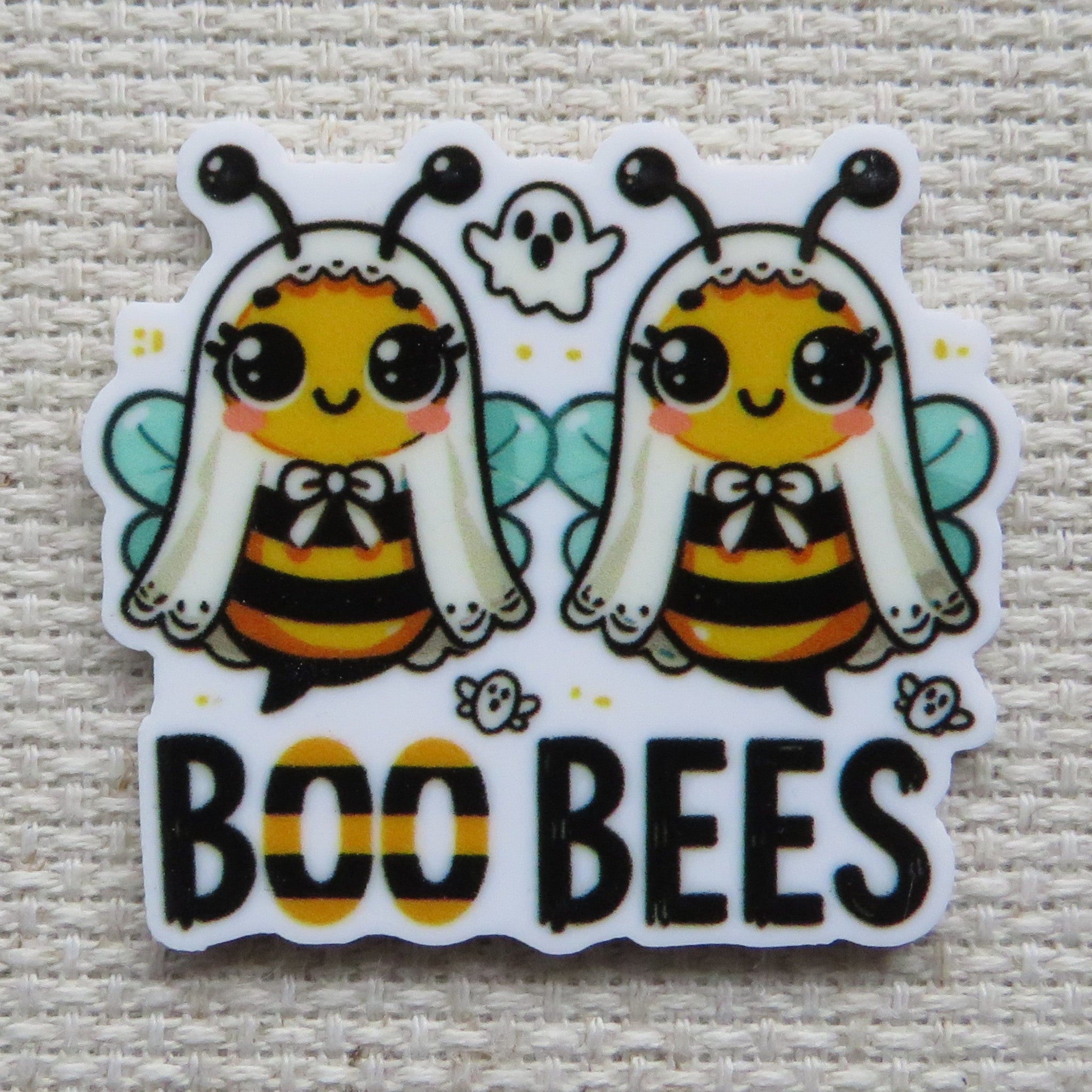 First view of Boo Bees Needle Minder.