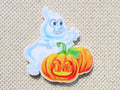 First view of the Ghost and Pumpkins Needle Minder