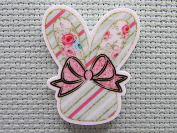 First view of the Pastel Colored Bunny Head Needle Minder