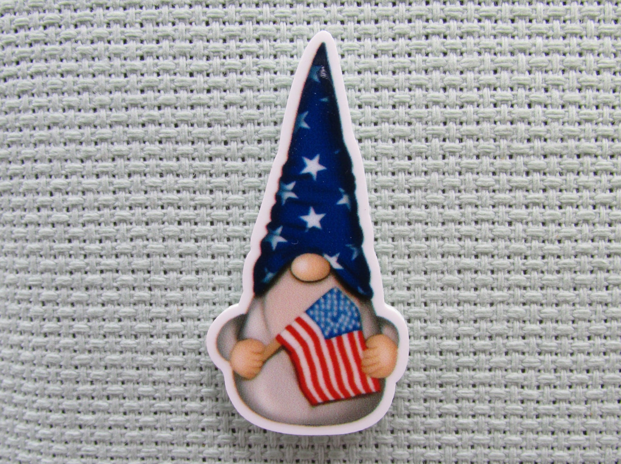 First view of the Patriotic Gnome Needle Minder