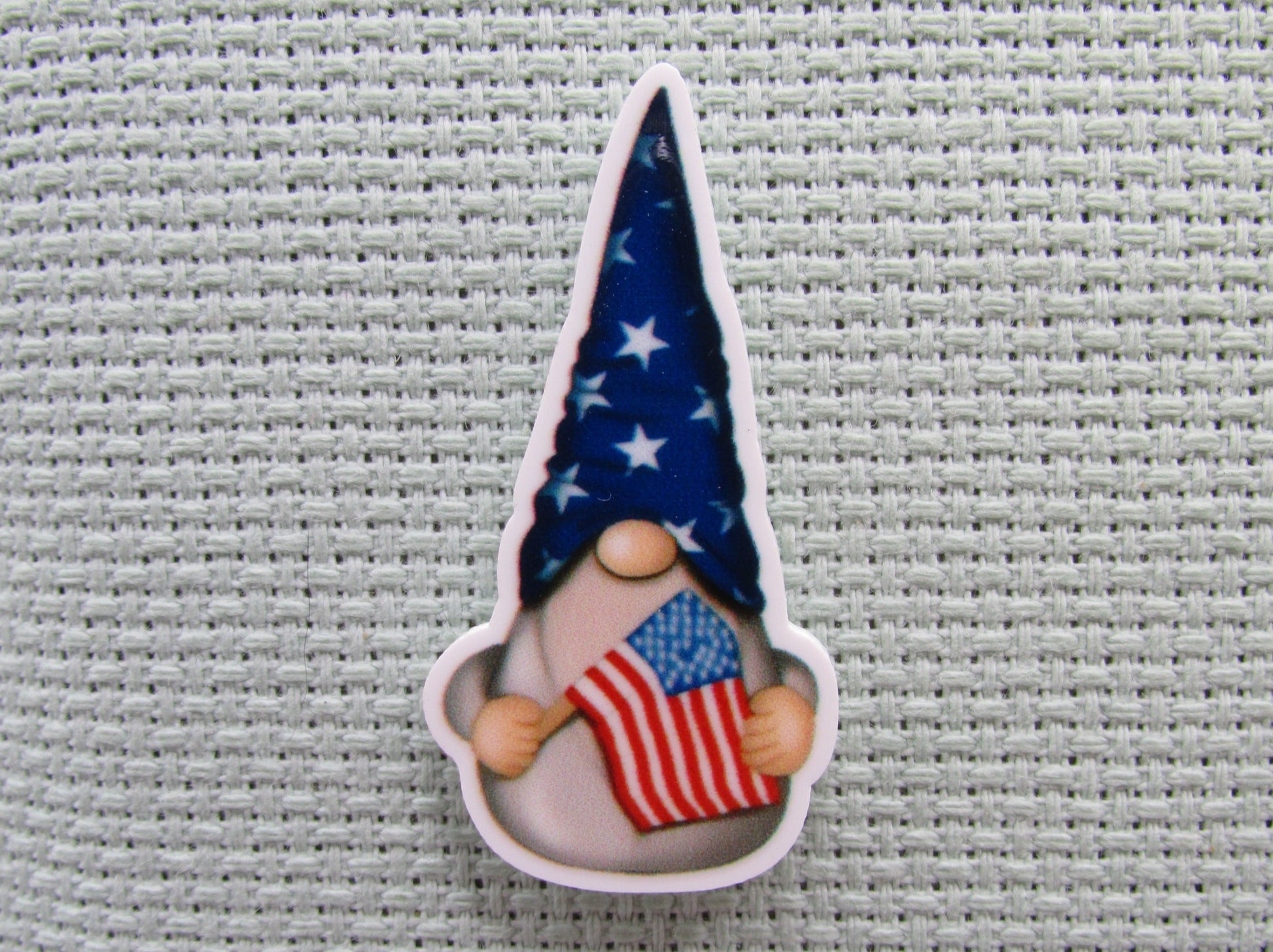 First view of the Patriotic Gnome Needle Minder