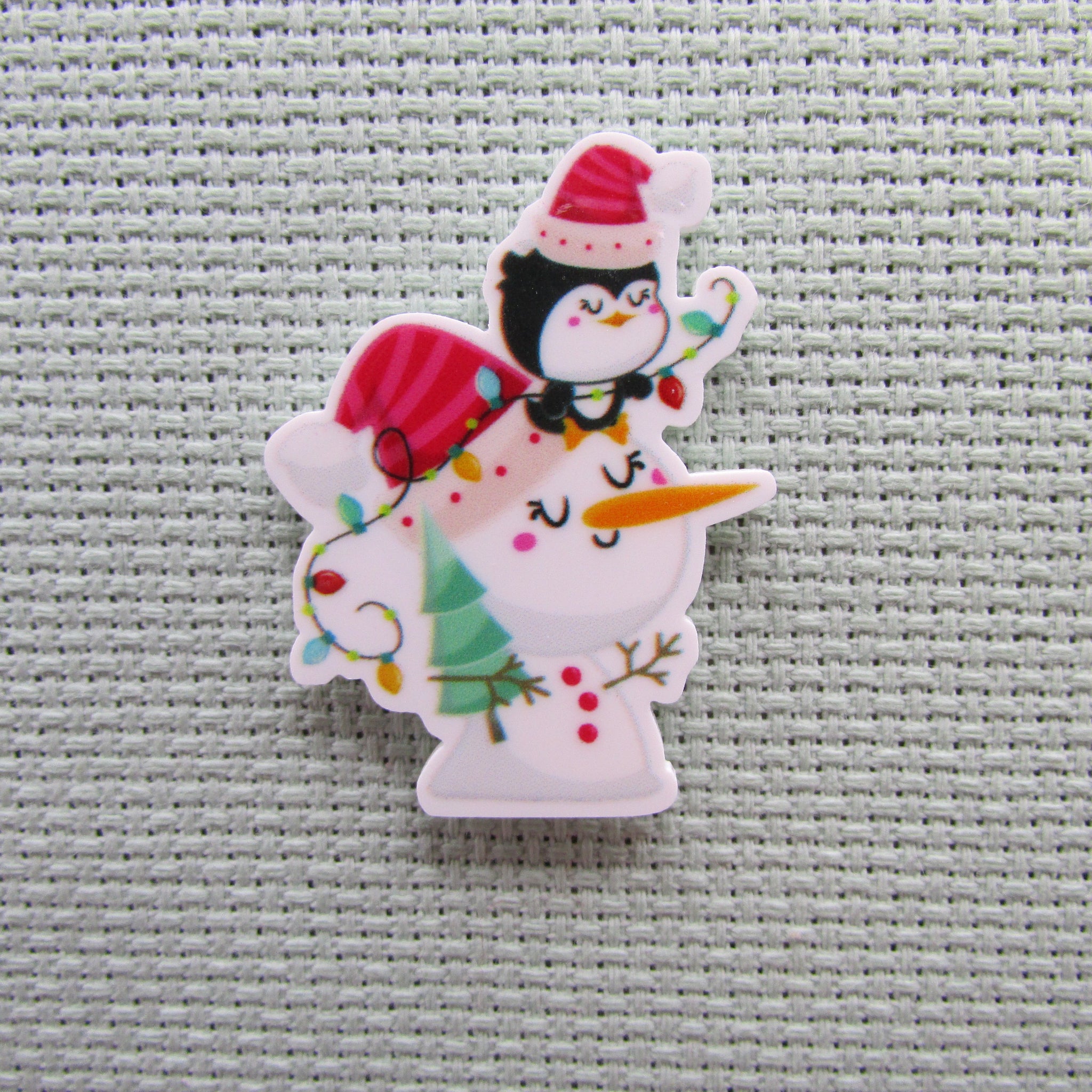 First view of the Snowman and Penguin Friends Needle Minder