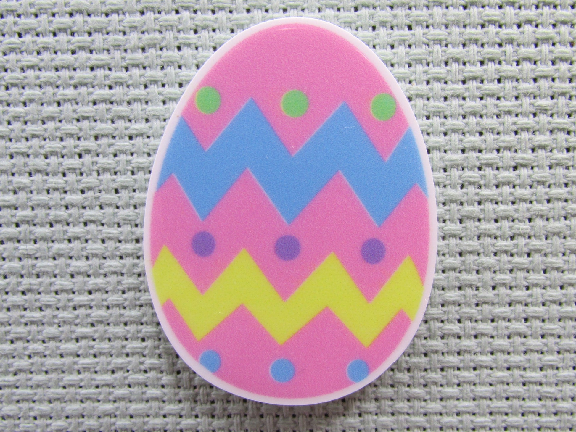 First view of the Pink Decorated Easter Egg Needle Minder